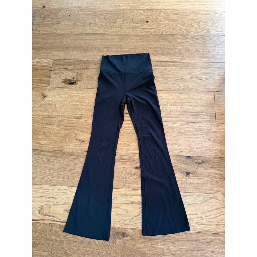 All In Motion Everyday Soft Ultra High Rise Flared Leggings Black Small